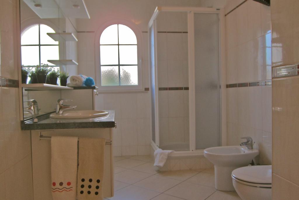 6 Bedroom Villa Brady Private With Pool And Garden Albufeira Buitenkant foto